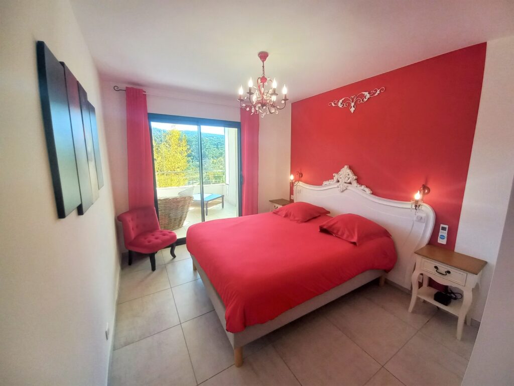 rouge chambre 2